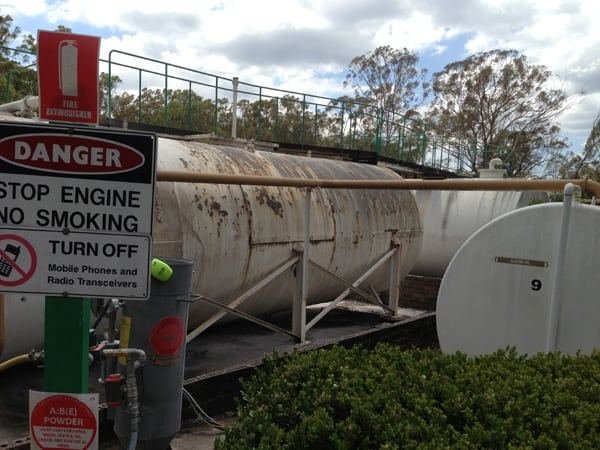 Fuel Storage Tanks before mobile abrasive blasting